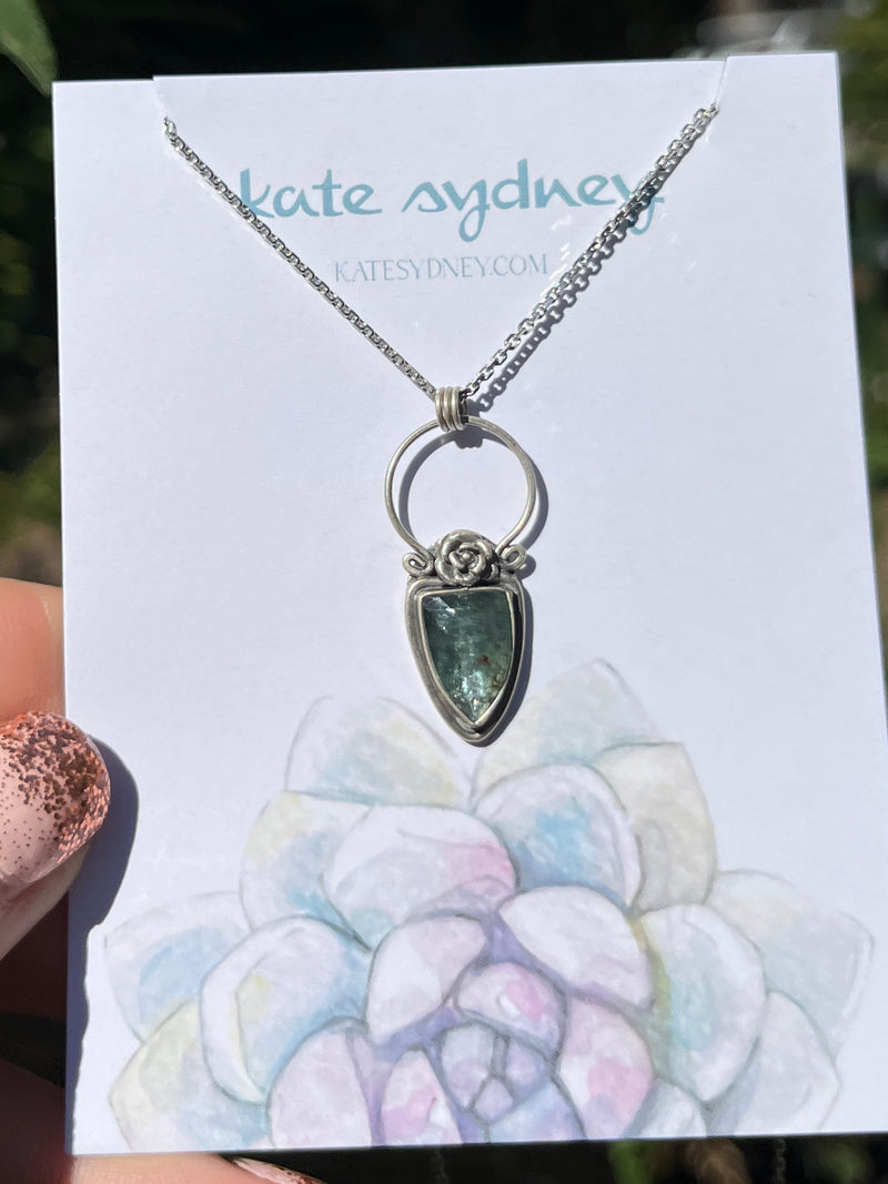 Emerald Kyanite Shield Flower Necklace ￼