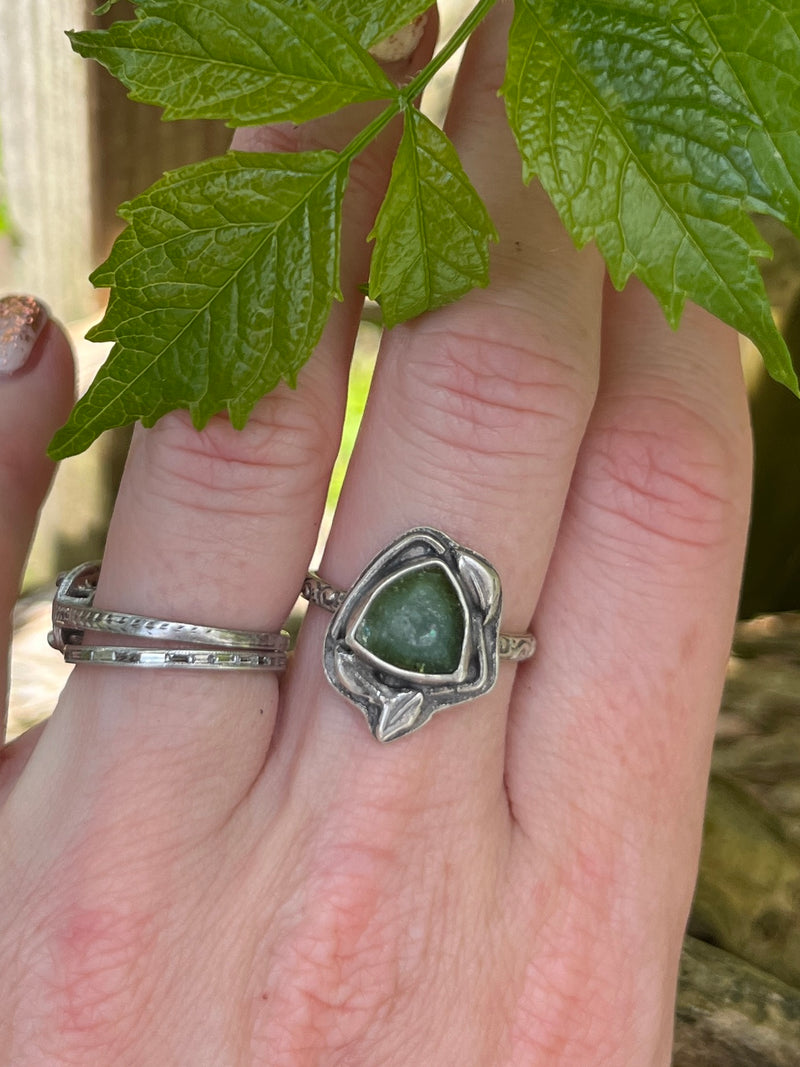 Green Tourmaline Slice Ring with Floral Band