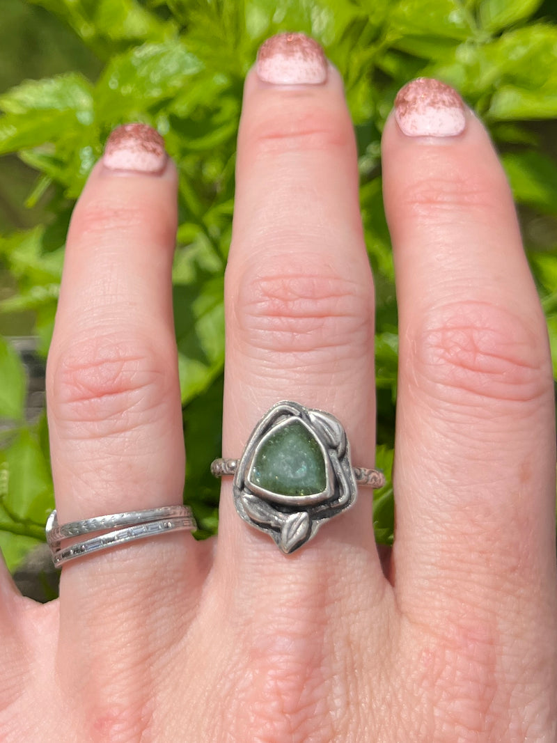 Green Tourmaline Slice Ring with Floral Band