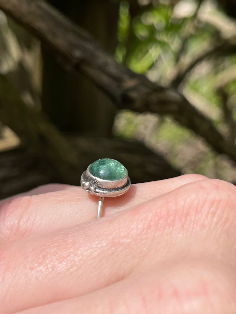 Green Kyanite Round Ring with Tiny Granules