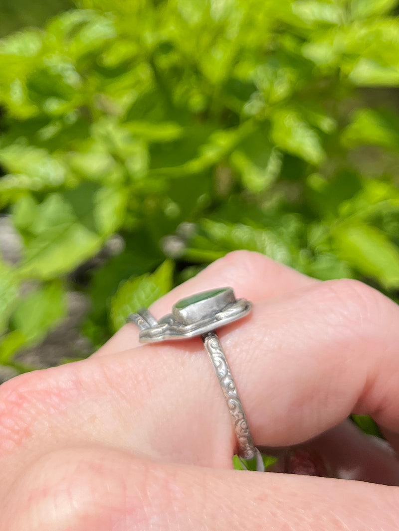 Green Tourmaline Slice Ring with Floral Band