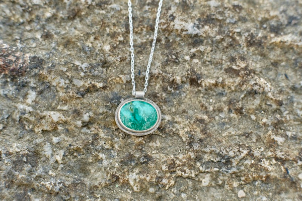 Hubei Turquoise Horizontal Oval Layering Necklace
